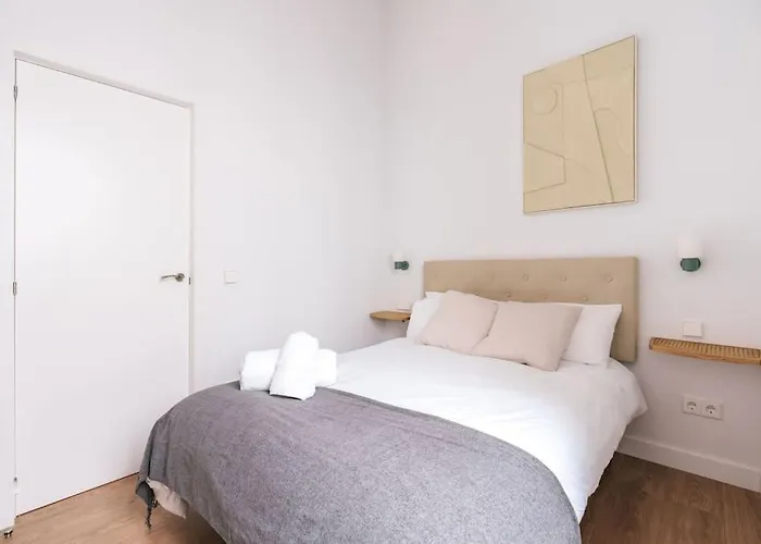 New Luxury Flat Next To Gran Via